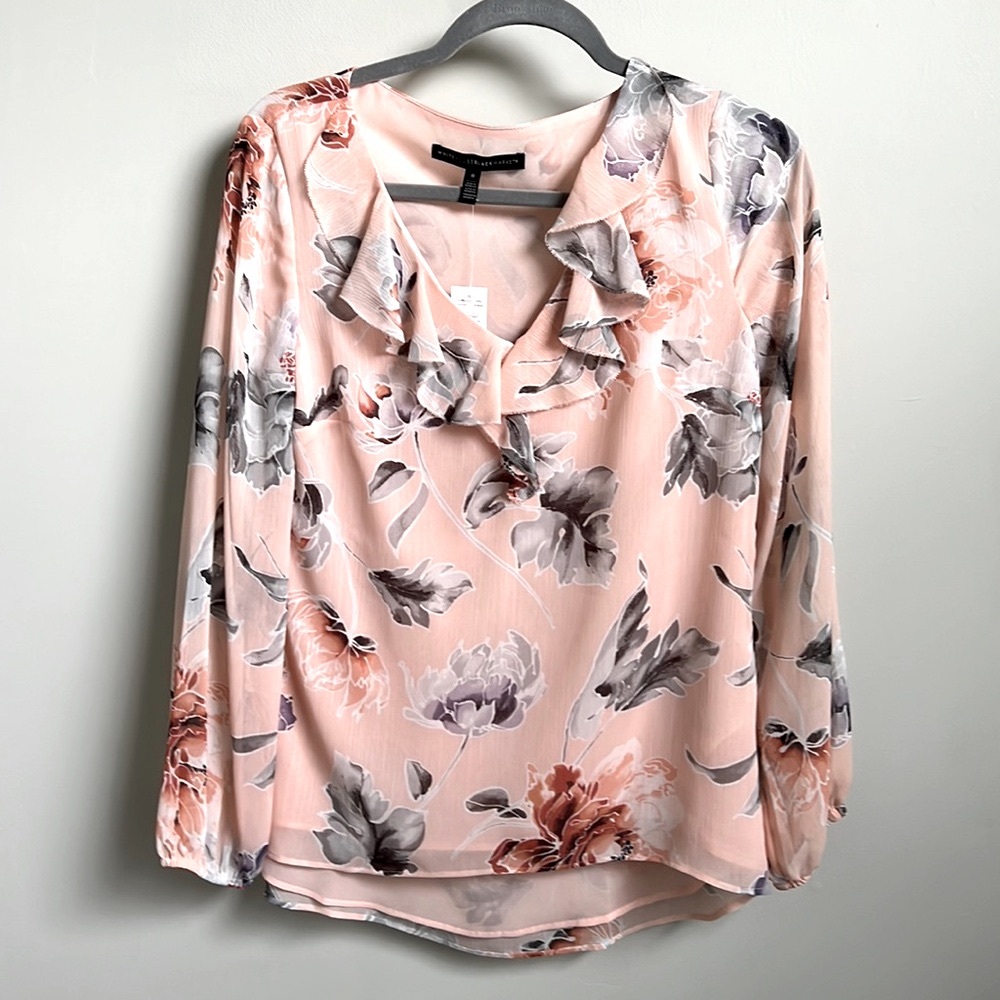 NWT WHBM size 0 peach floral blouse with ruffle neckline